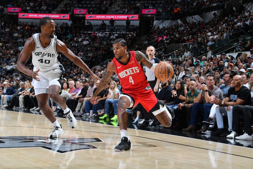 更加从容地 更加从容地