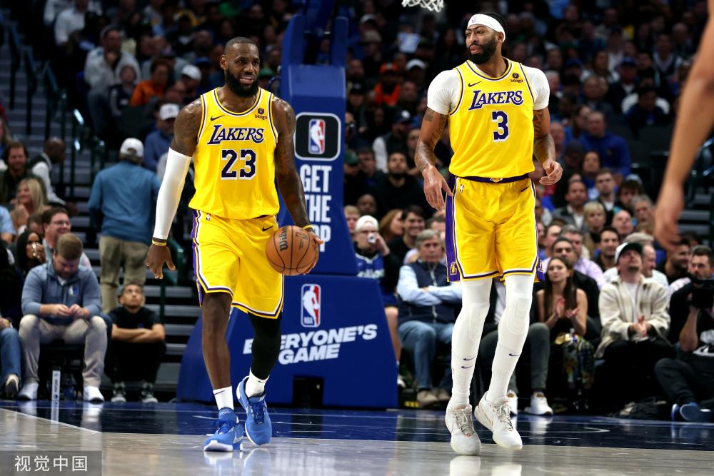 替补球员的 替补球员的