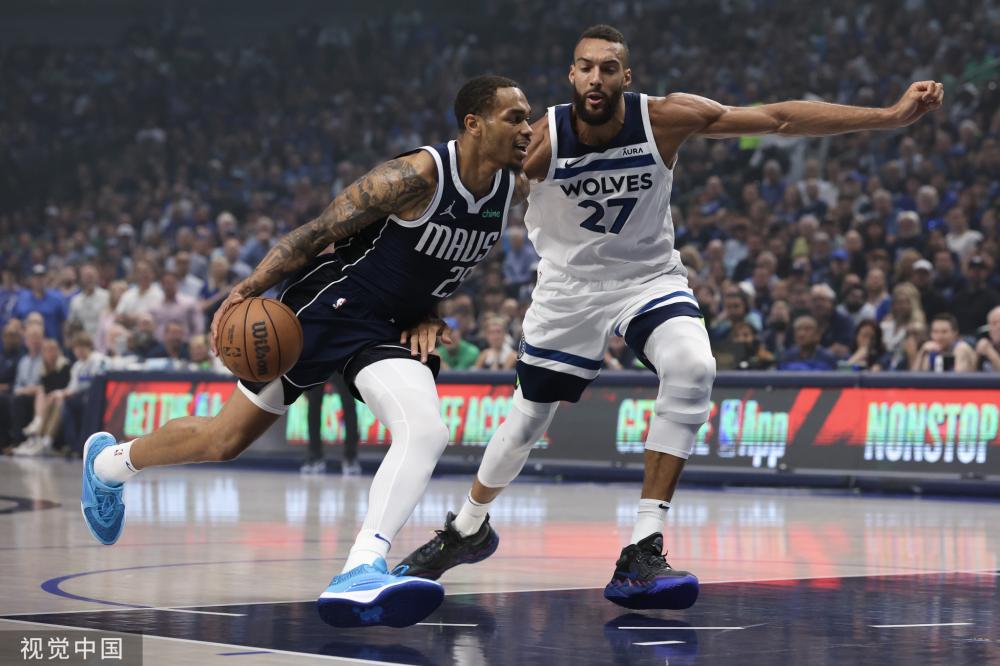 她在本次比 她在本次比