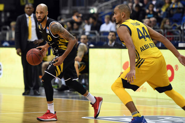 法国中场未 法国中场未